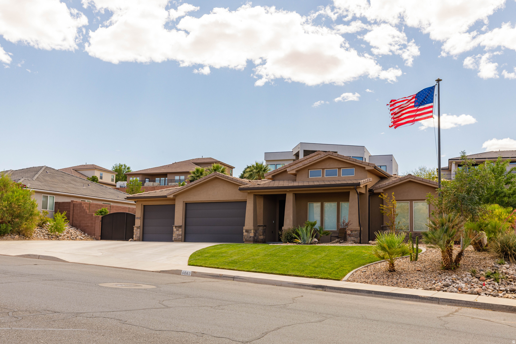 DESERT RIM PH 1 - Residential