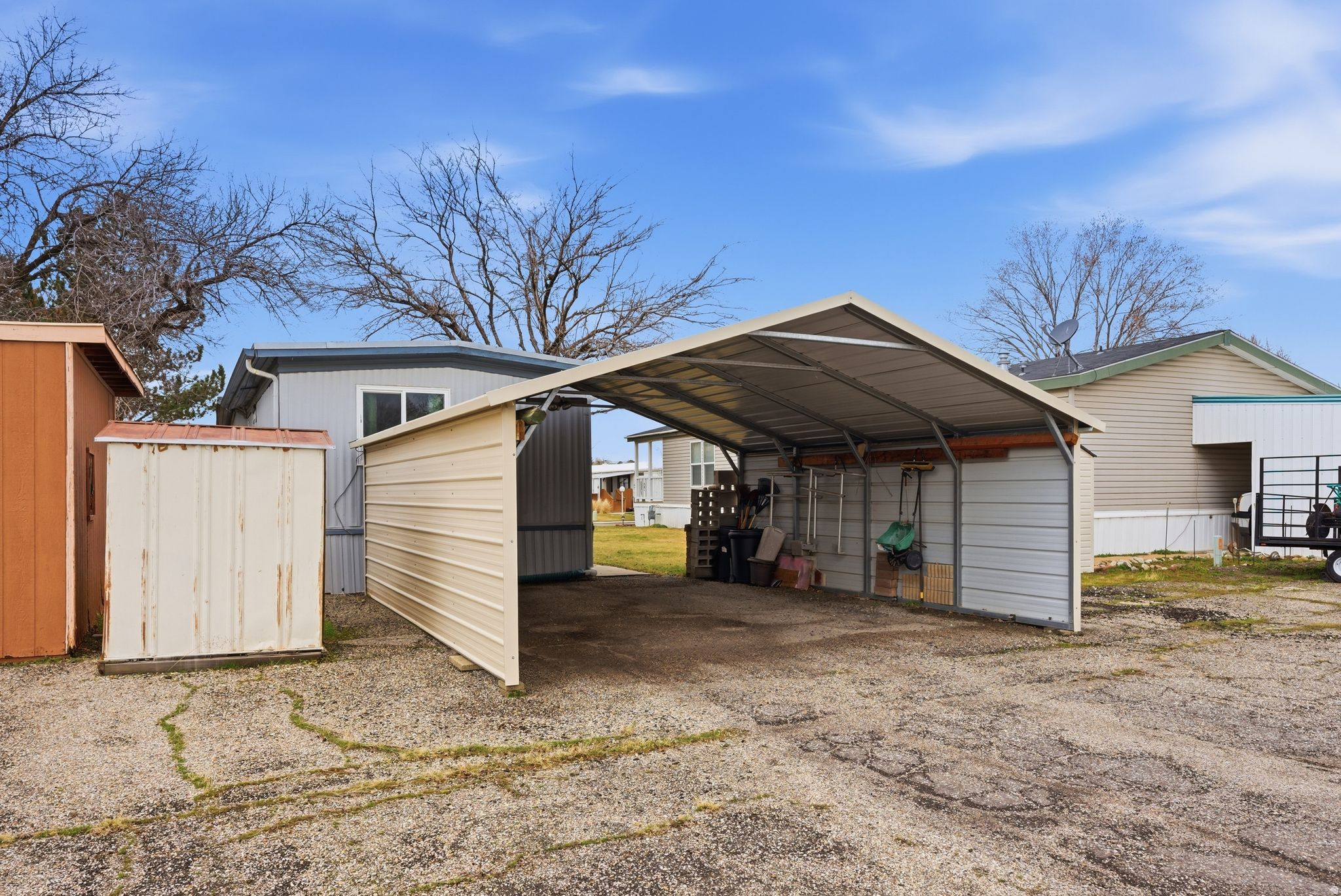 WINCHESTER - Residential