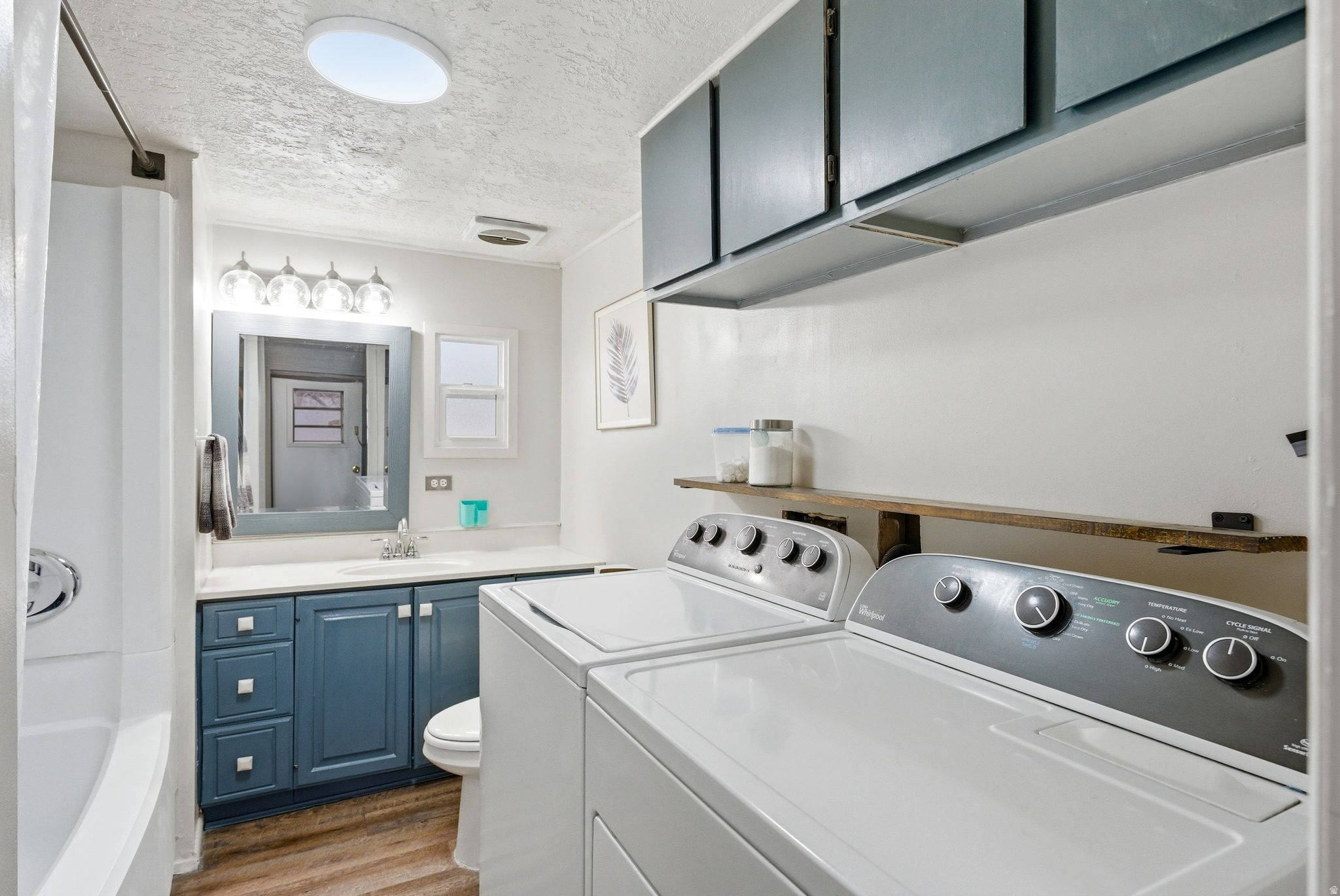 WINCHESTER - Residential