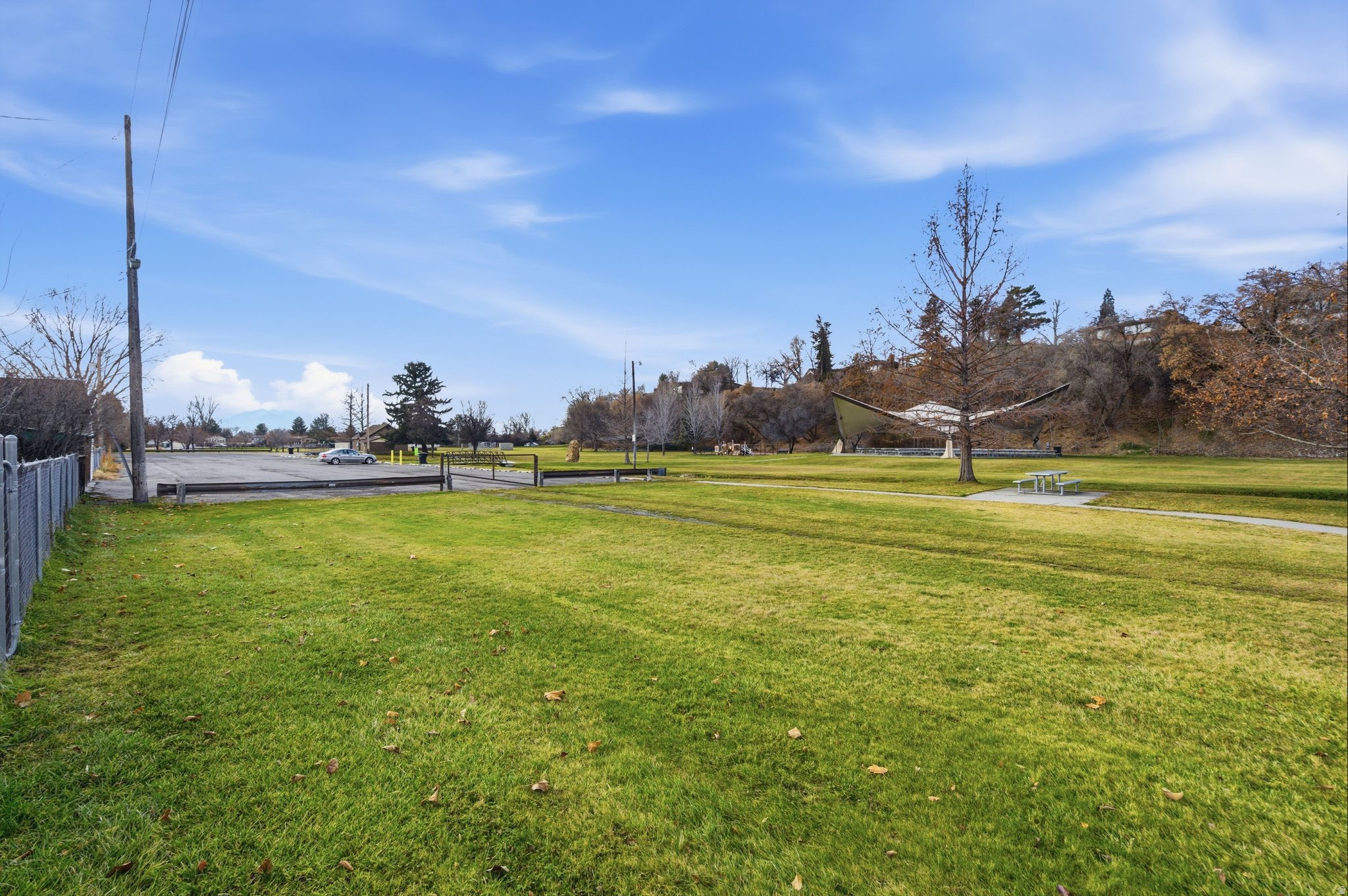 BROOKFIELD - Residential