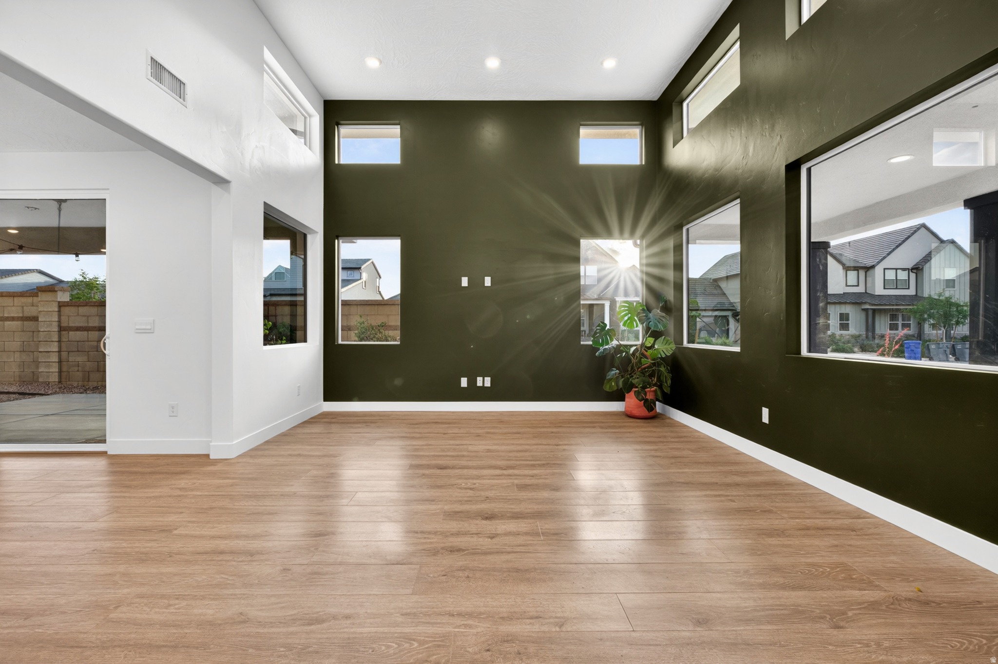 SAGE HAVEN 2 - Residential