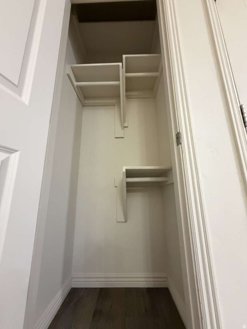 SPLIT MOUNTAIN - Residential