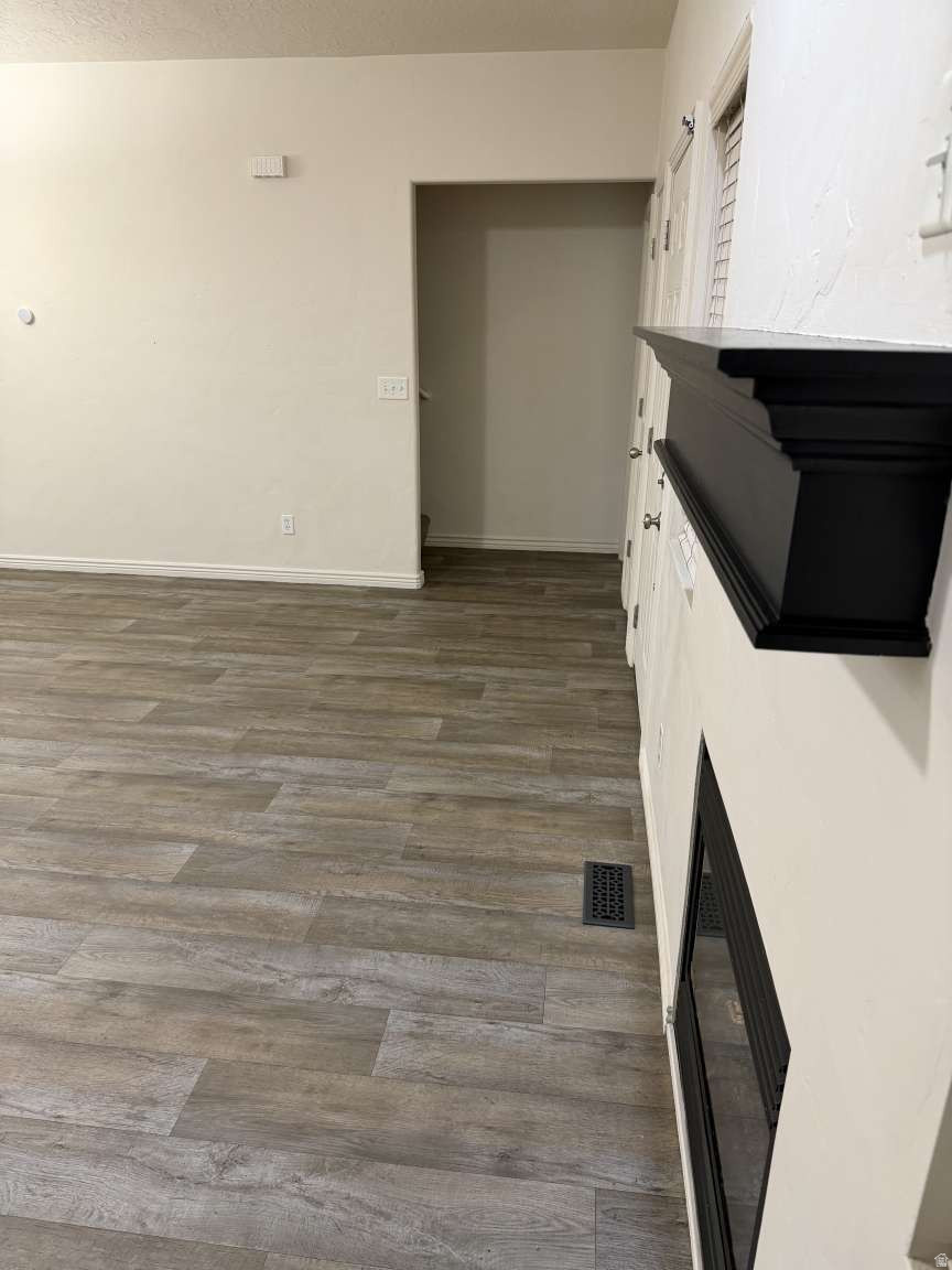 SPLIT MOUNTAIN - Residential