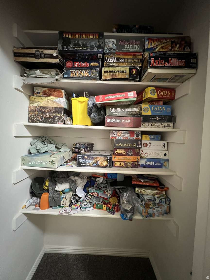 SPLIT MOUNTAIN - Residential