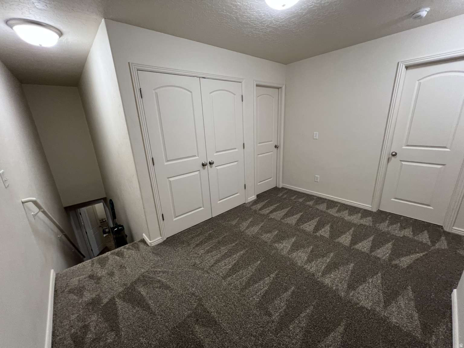 SPLIT MOUNTAIN - Residential