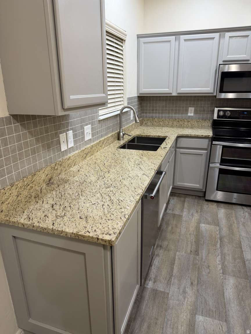 SPLIT MOUNTAIN - Residential