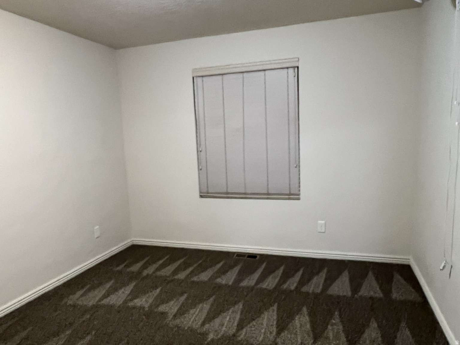 SPLIT MOUNTAIN - Residential