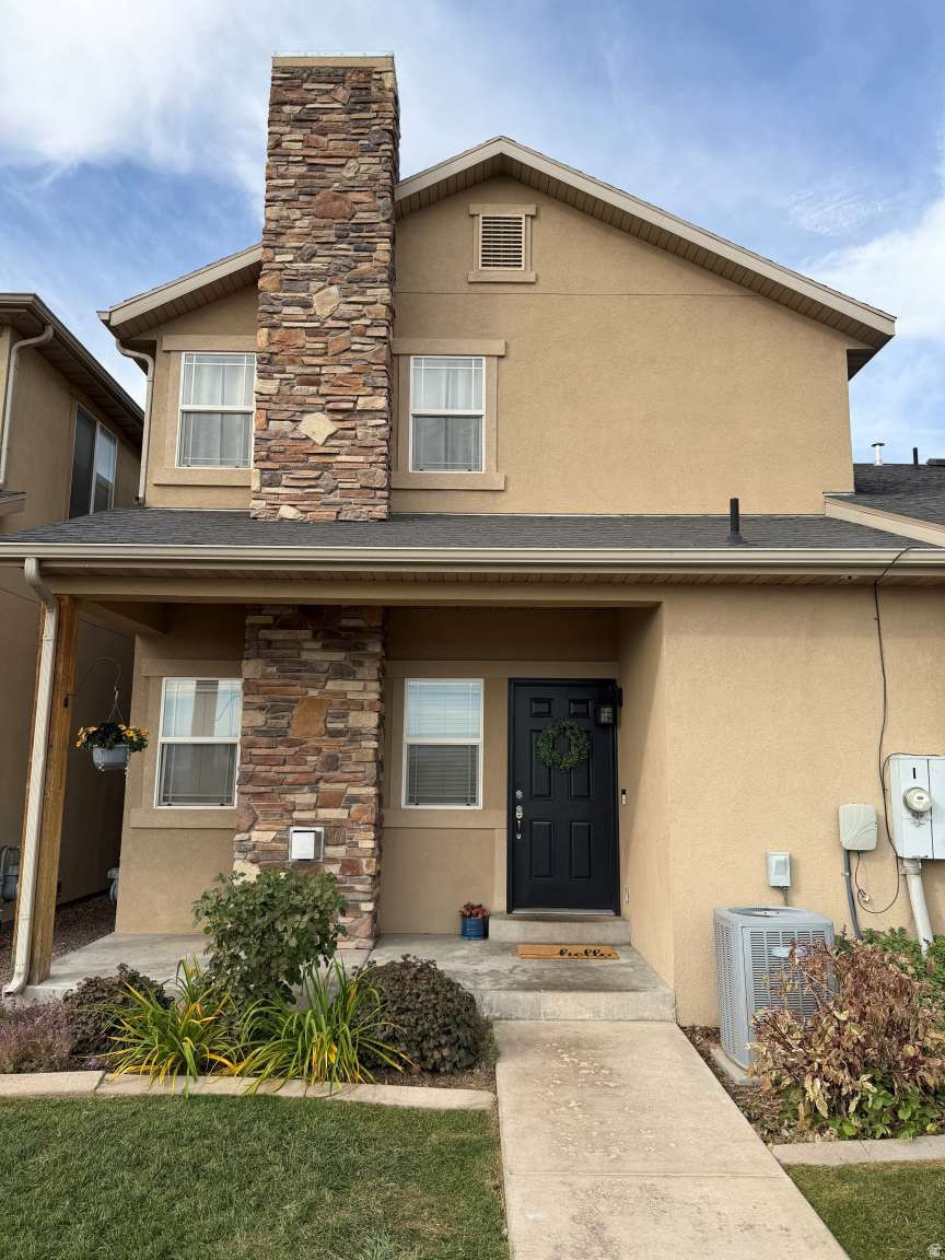 SPLIT MOUNTAIN - Residential