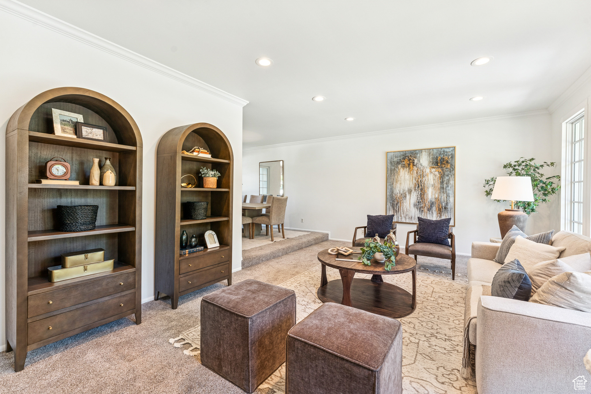 MOUNUMENT PARK - Residential