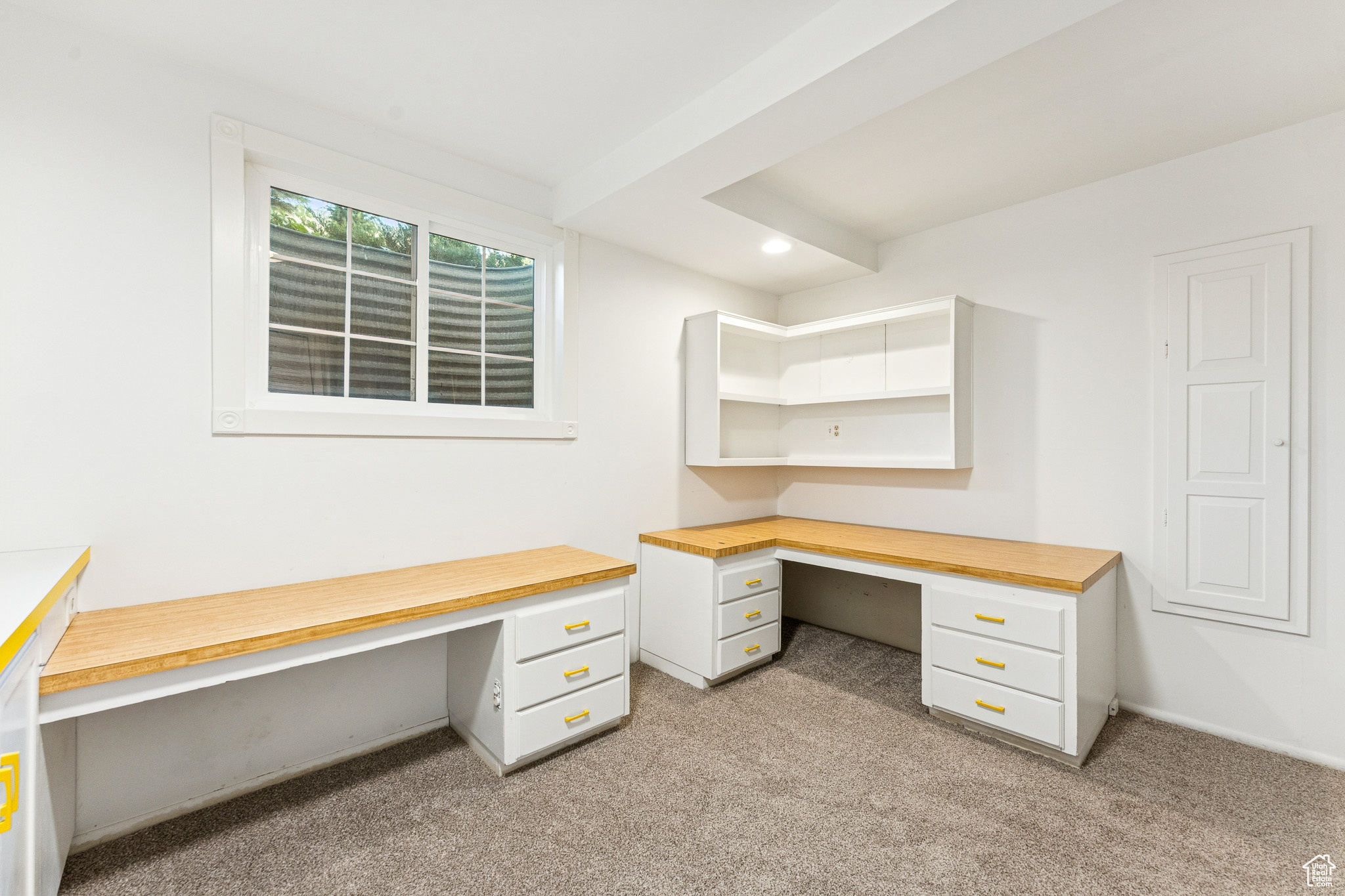 MOUNUMENT PARK - Residential