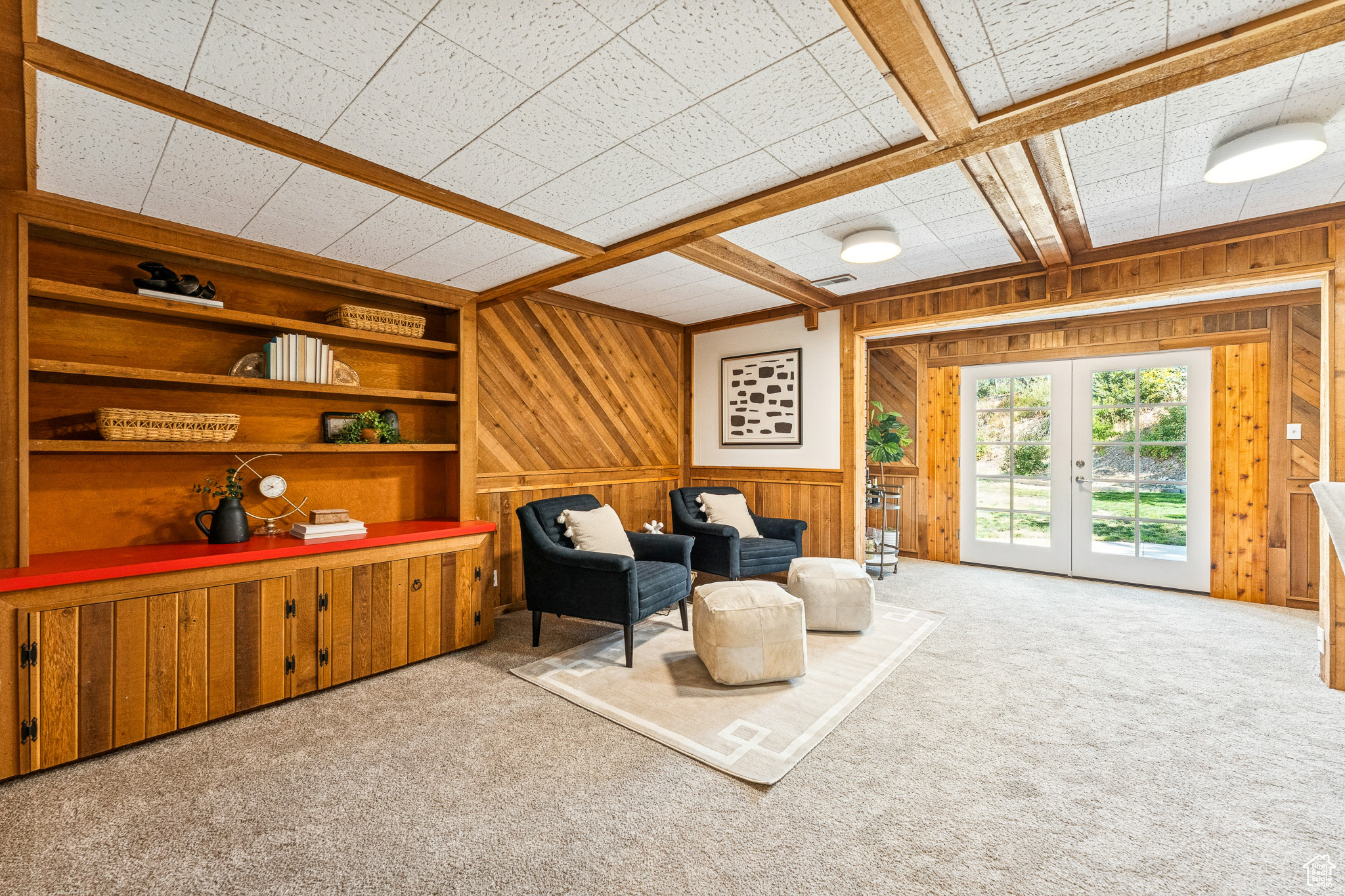 MOUNUMENT PARK - Residential
