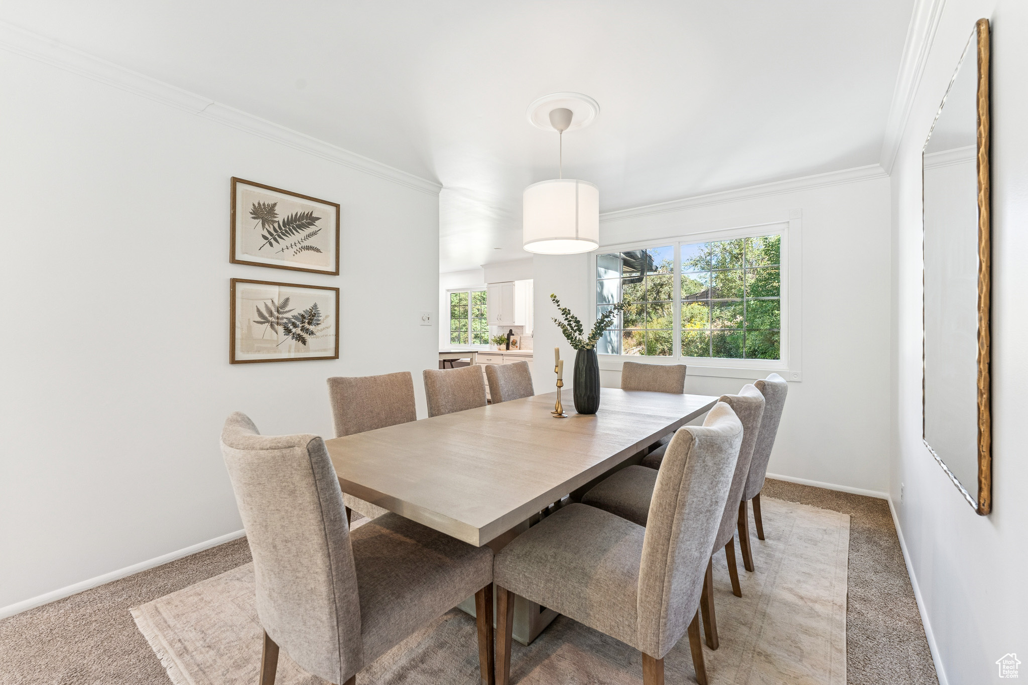 MOUNUMENT PARK - Residential