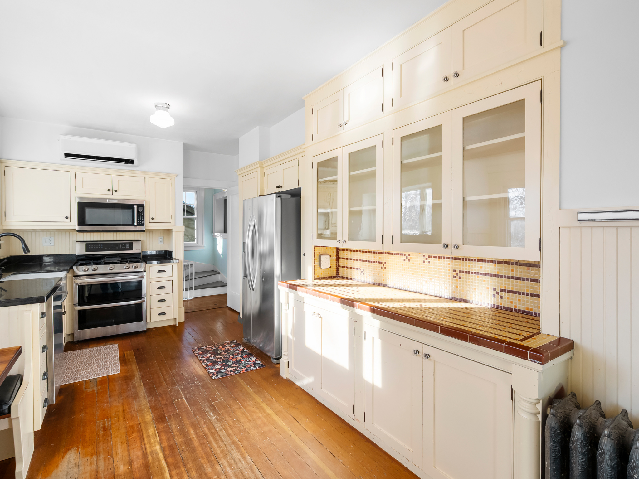 GILMER PARK - Residential