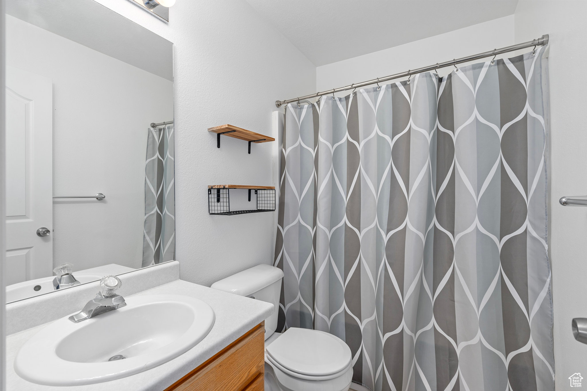 3082 S Vironcia Way, West Valley City, Utah image 22