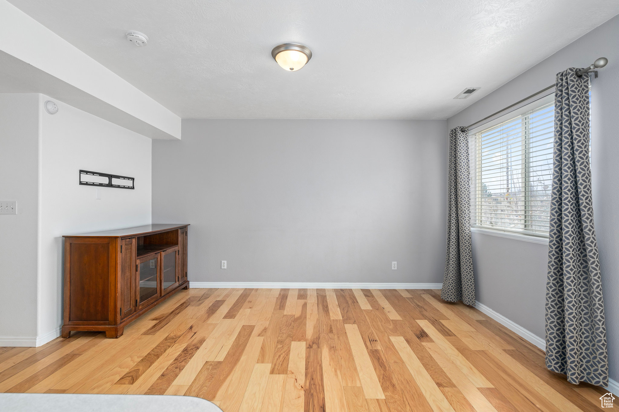 3082 S Vironcia Way, West Valley City, Utah image 15