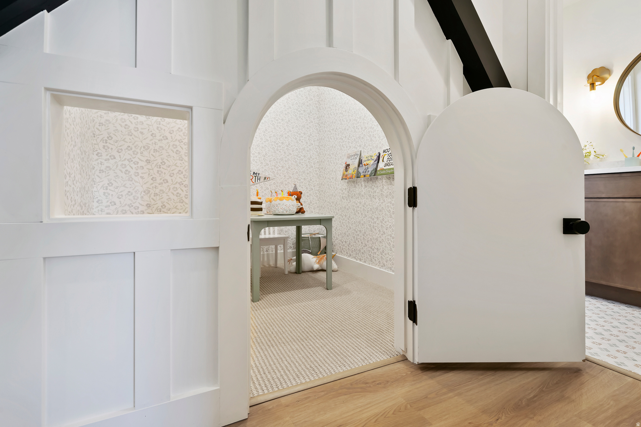 DOWNTOWN DAYBREAK - Residential