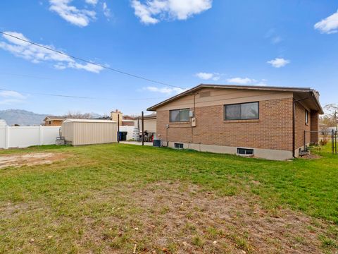Tiny photo for 3262 W 4630 S, West Valley City, UT 84119 (MLS # 2134984)