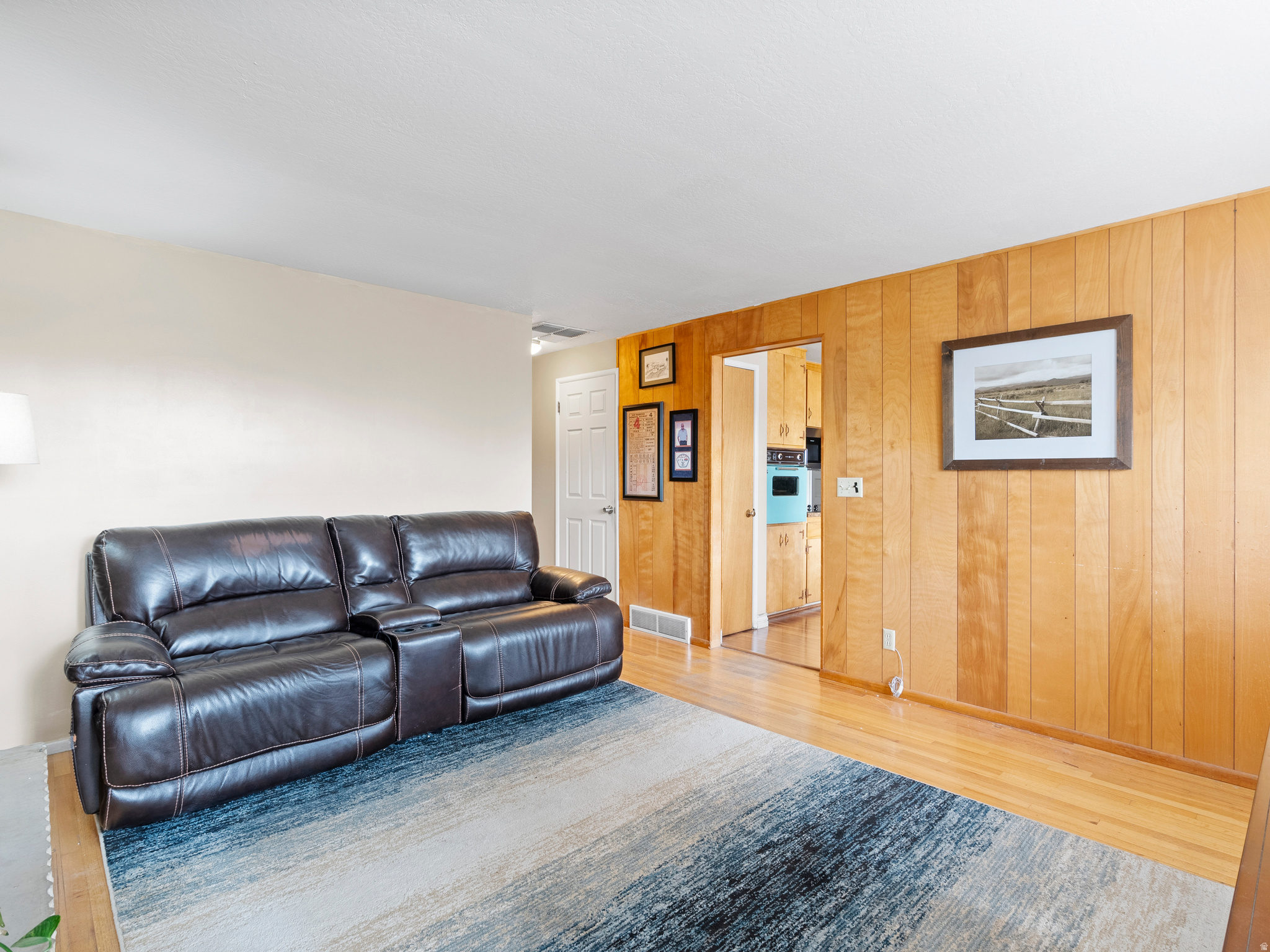 CRESTFIELD - Residential