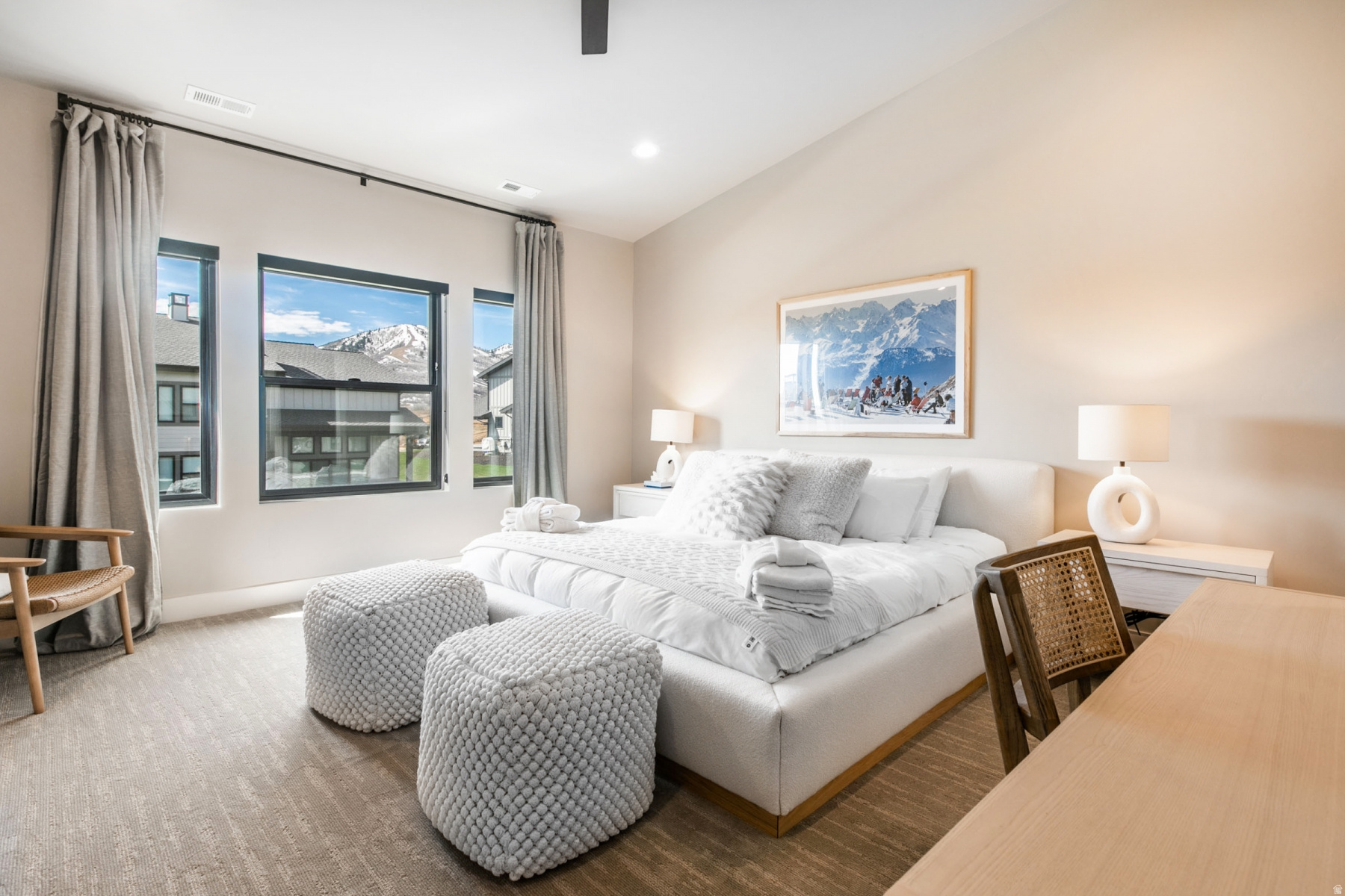 MAYFLOWER LAKESIDE - Residential Lease