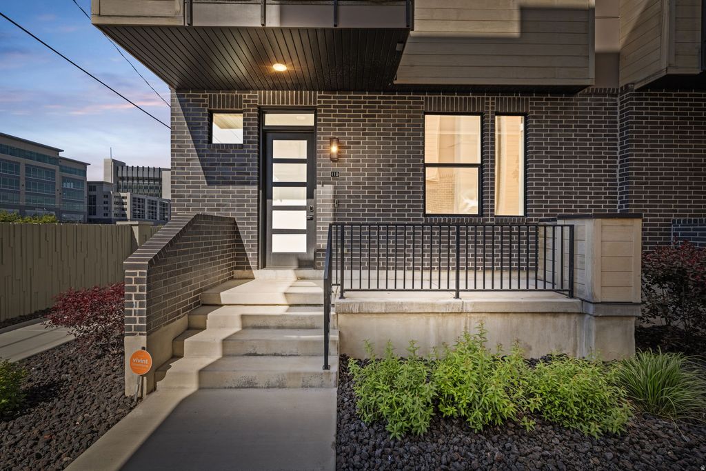 Photo of 250 N 100 W #118, Provo, UT 84601 (MLS # 2157405)
