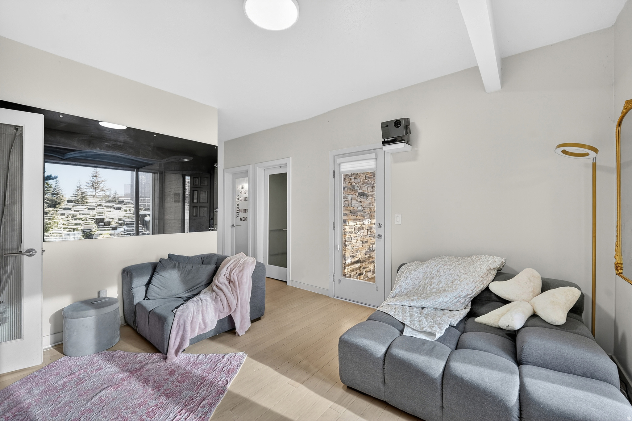 THE HAMPTONS - Residential