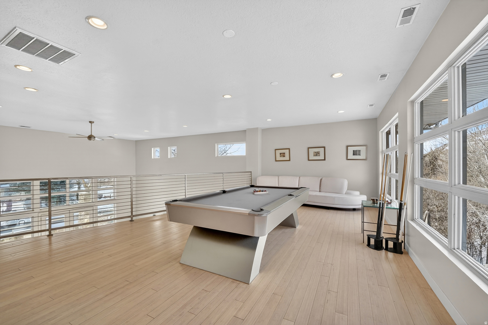 THE HAMPTONS - Residential