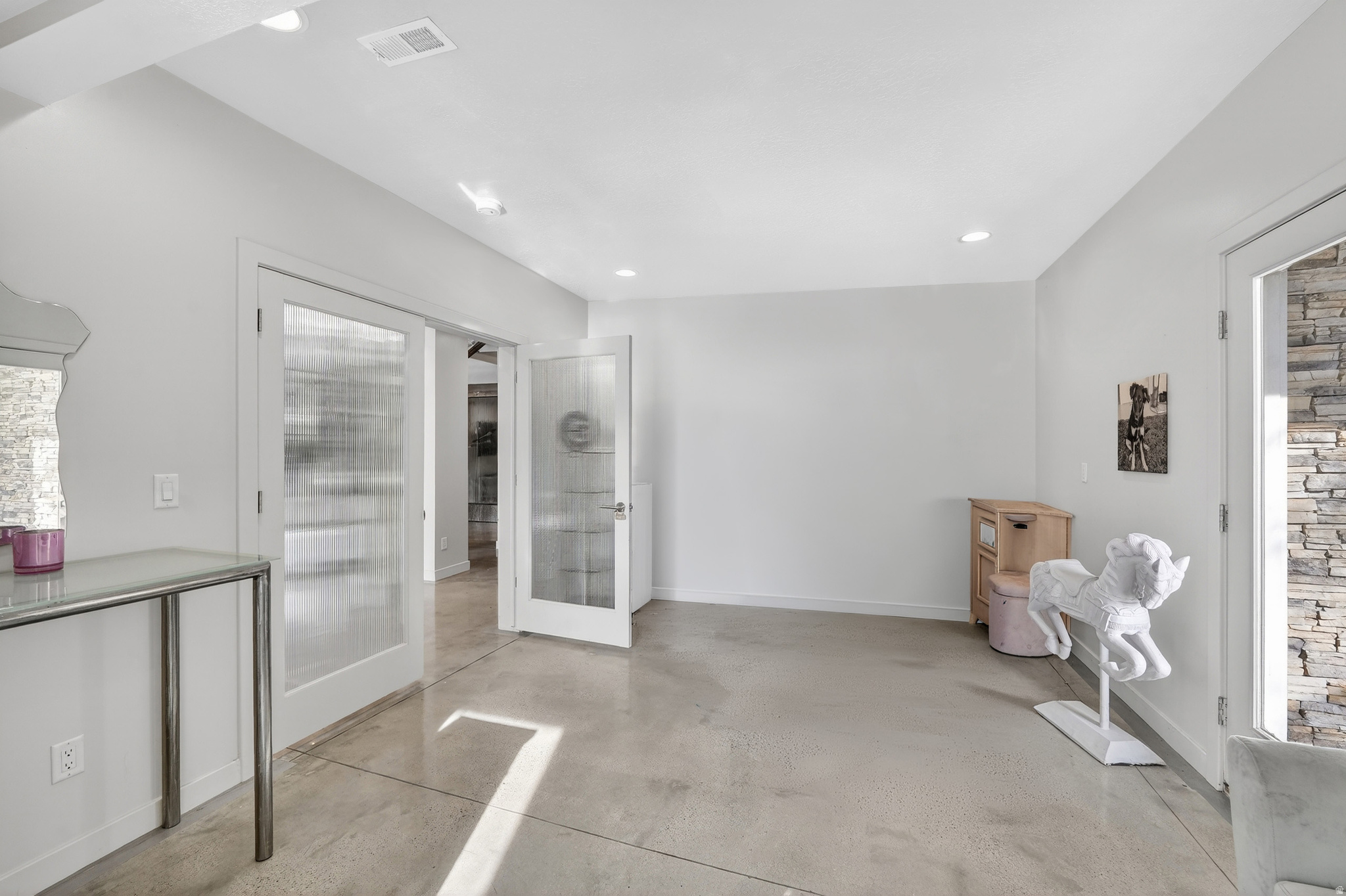 THE HAMPTONS - Residential