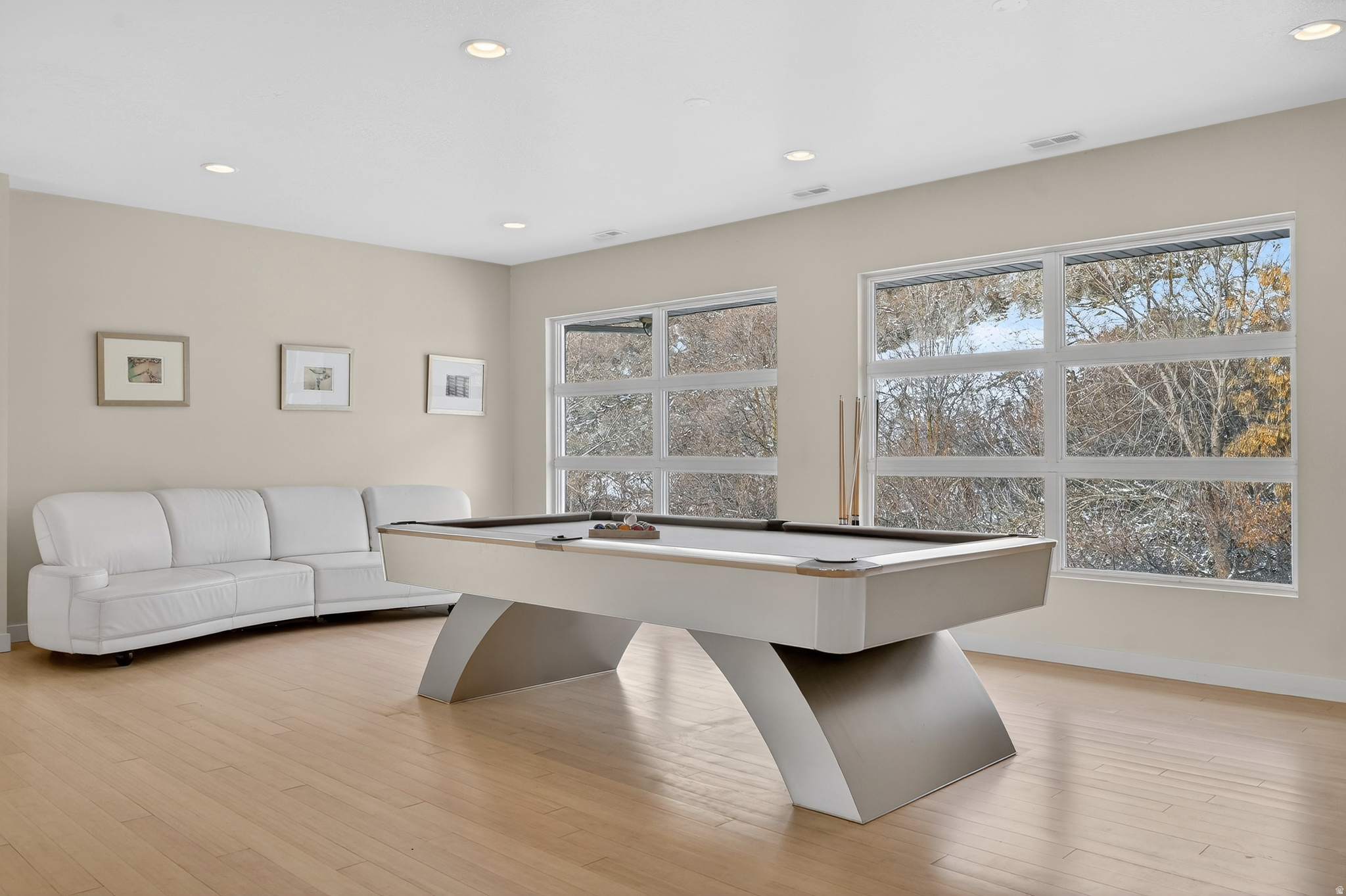 THE HAMPTONS - Residential