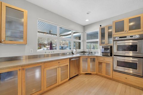 Tiny photo for 5304 S SKYLINE PKWY, Ogden, UT 84403 (MLS # 2140048)