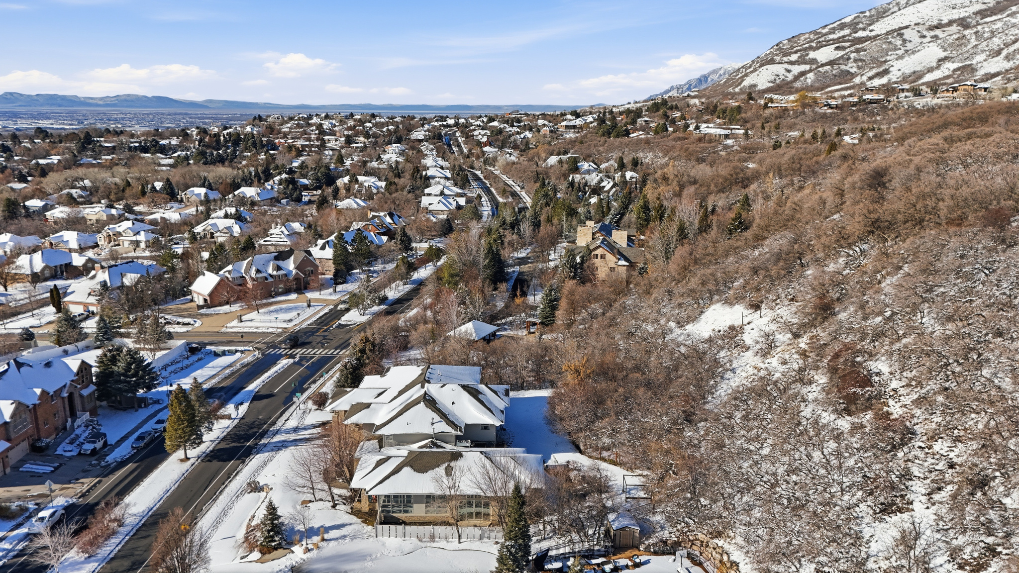 THE HAMPTONS - Residential