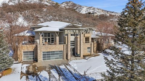 Tiny photo for 5304 S SKYLINE PKWY, Ogden, UT 84403 (MLS # 2140048)
