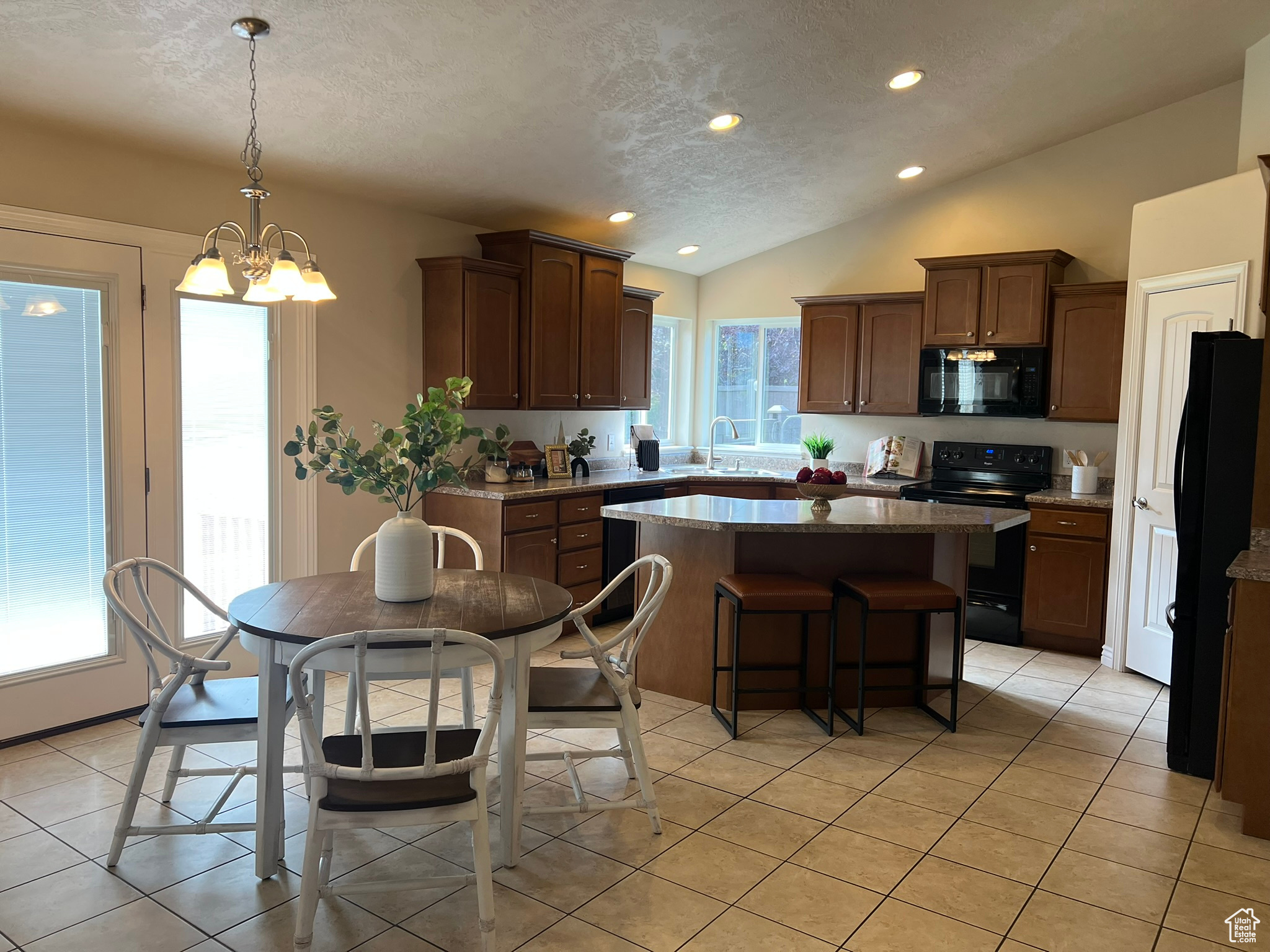 LOMA VISTA SUBDIVISION - Residential