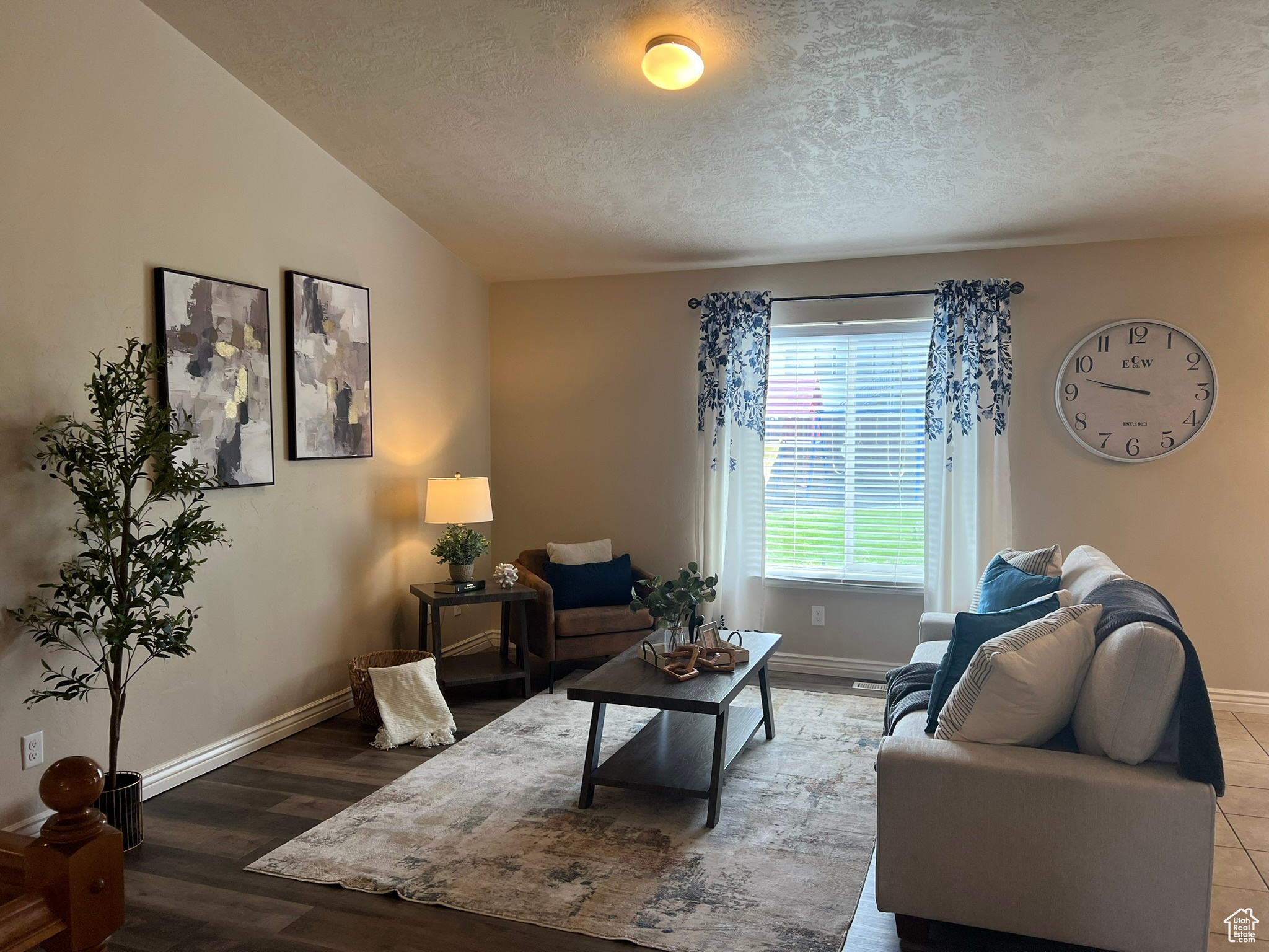 LOMA VISTA SUBDIVISION - Residential