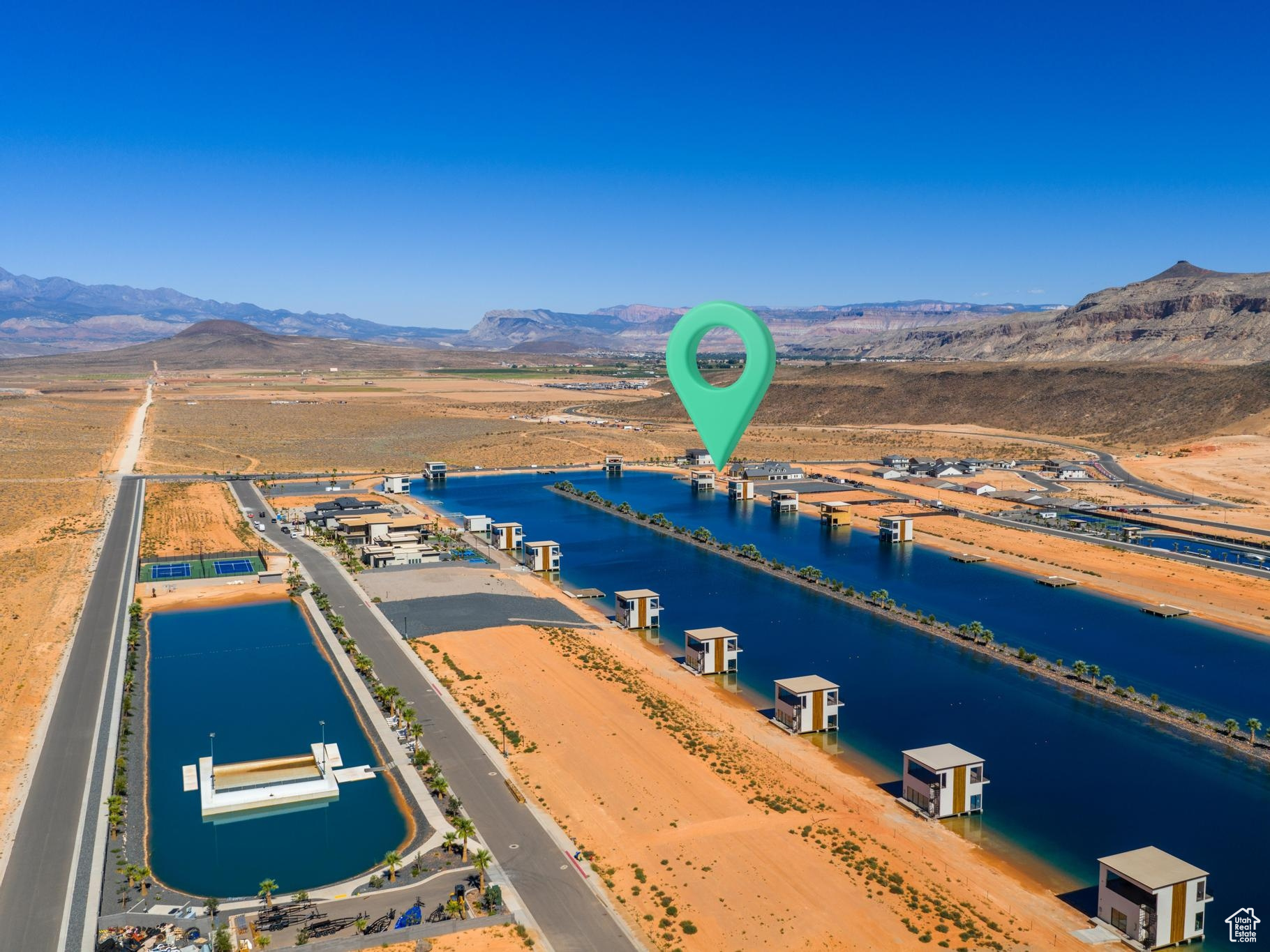 SOUTHERN SHORES - Land