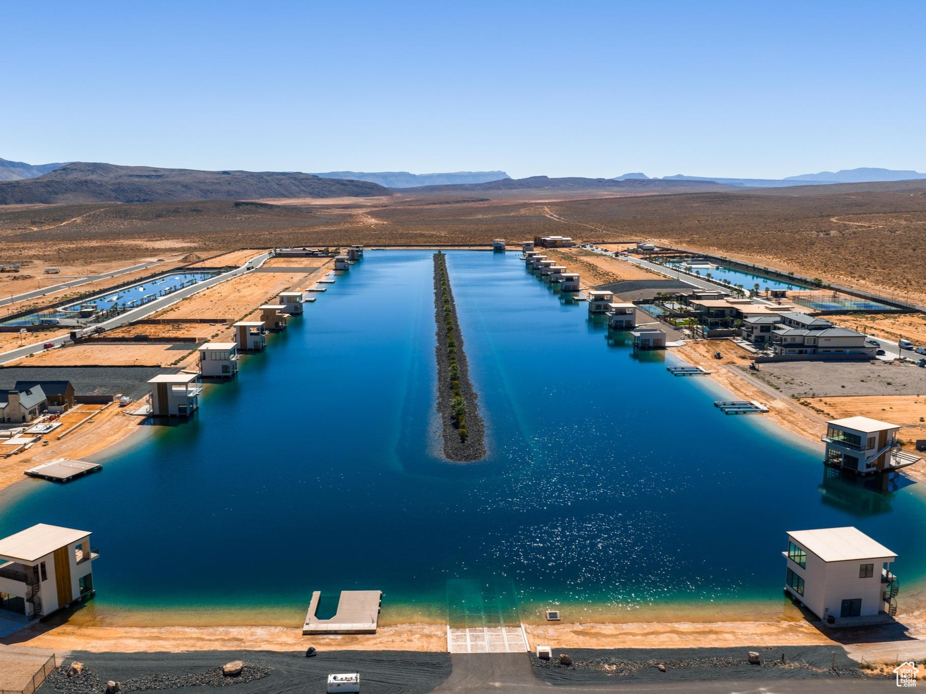 SOUTHERN SHORES - Land