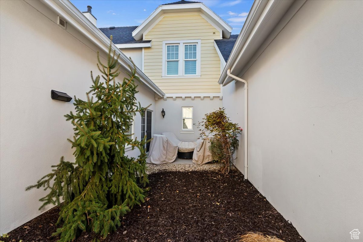 KENNECOTT - Residential