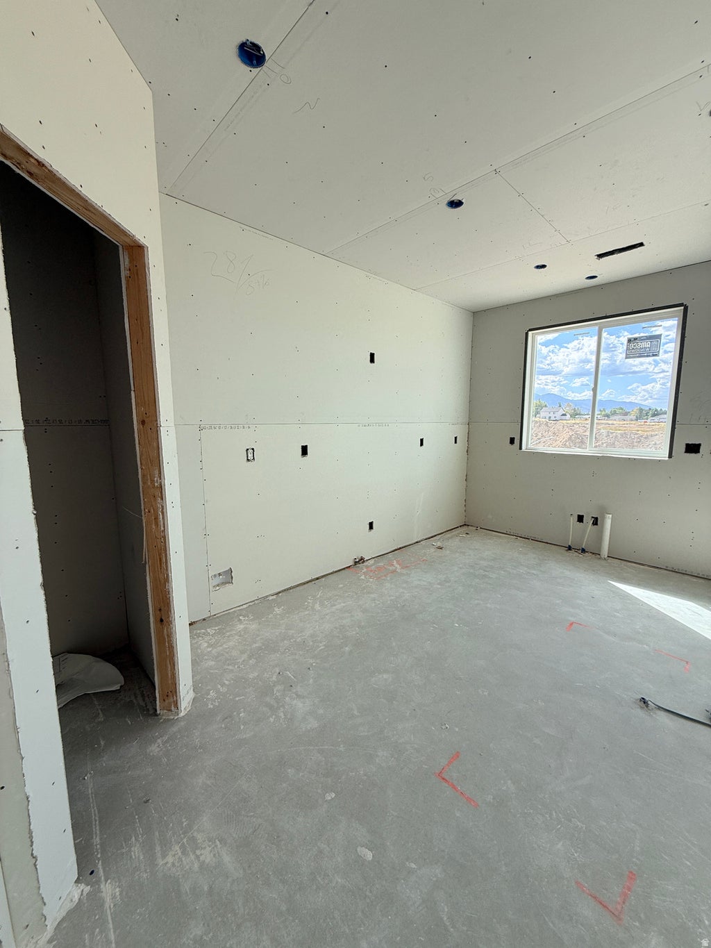 Photo of 162 W 650 N, Smithfield, UT 84335 (MLS # 2182667)