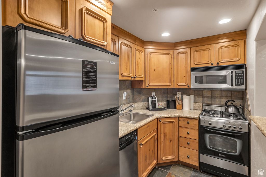 Photo of 840 W BIGLER LN #1012, Midway, UT 84049 (MLS # 2119184)