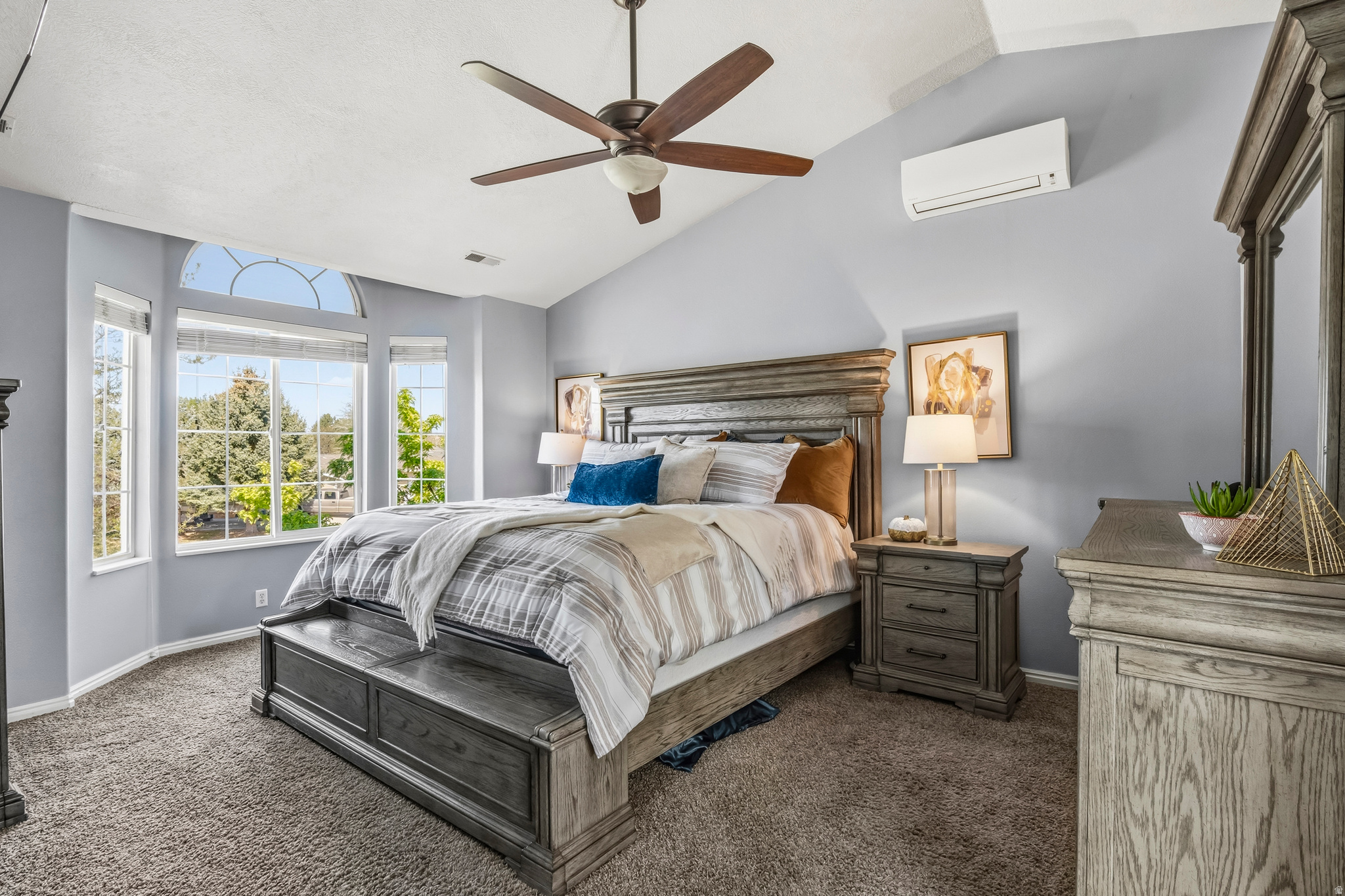 WEST MEADOWS - Residential