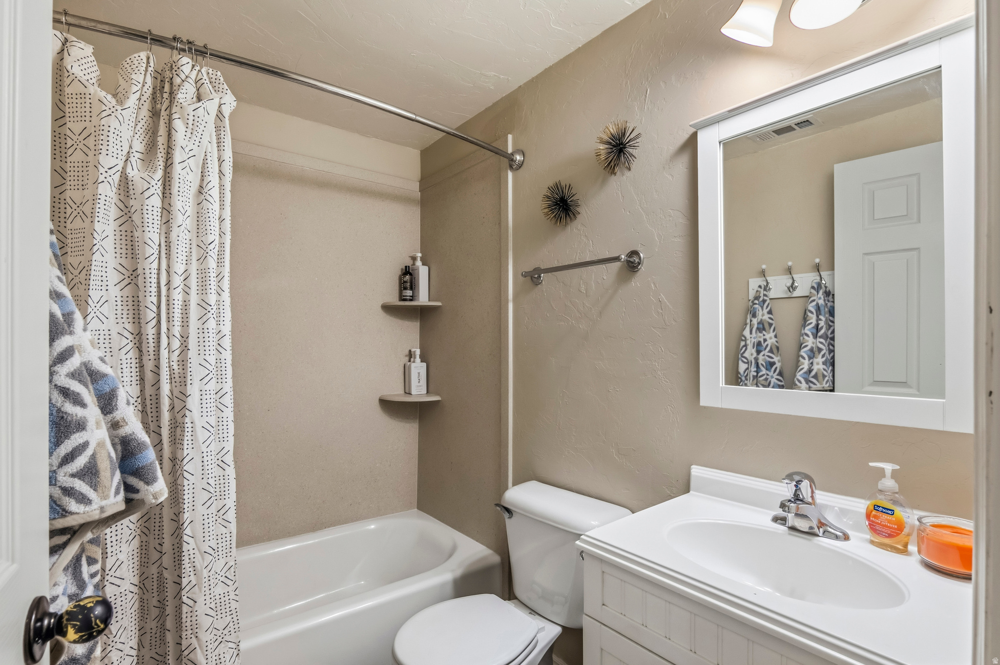 WEST MEADOWS - Residential