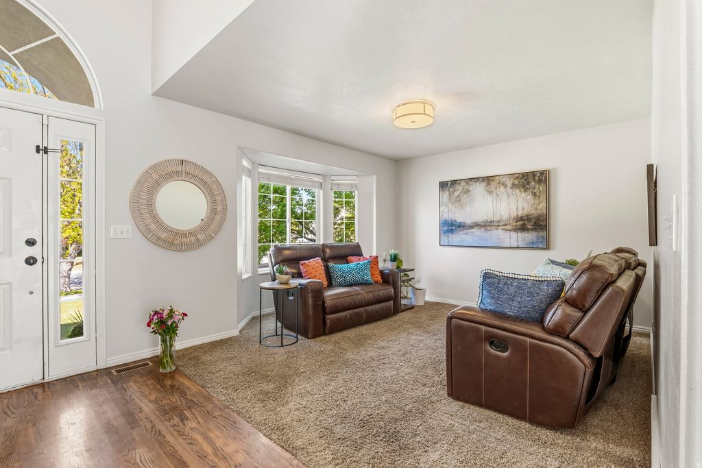 Photo of 902 N 200 W, American Fork, UT 84003 (MLS # 2152820)