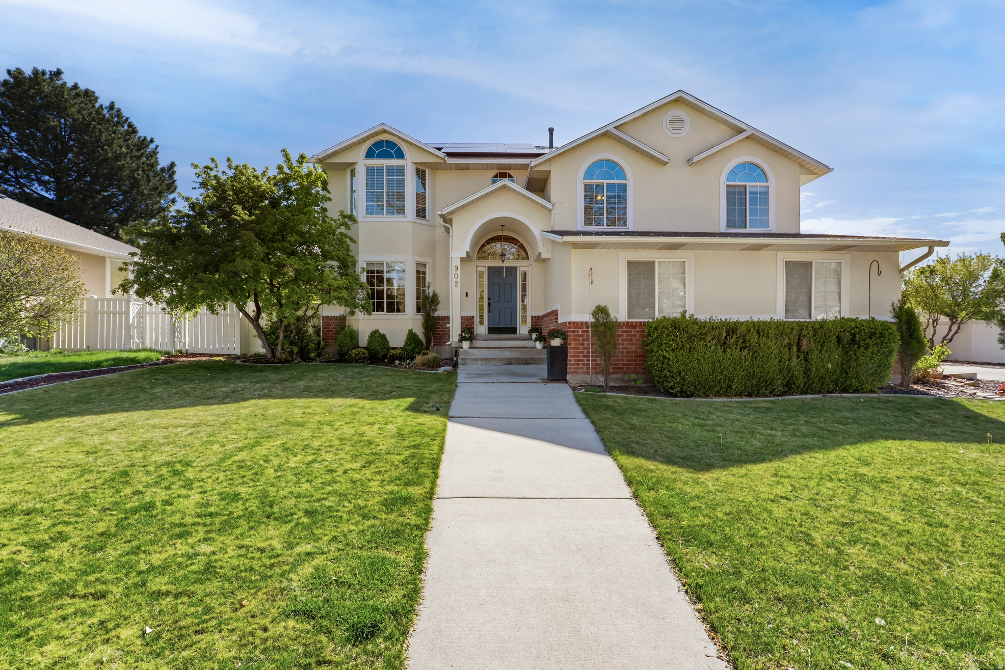 WEST MEADOWS - Residential