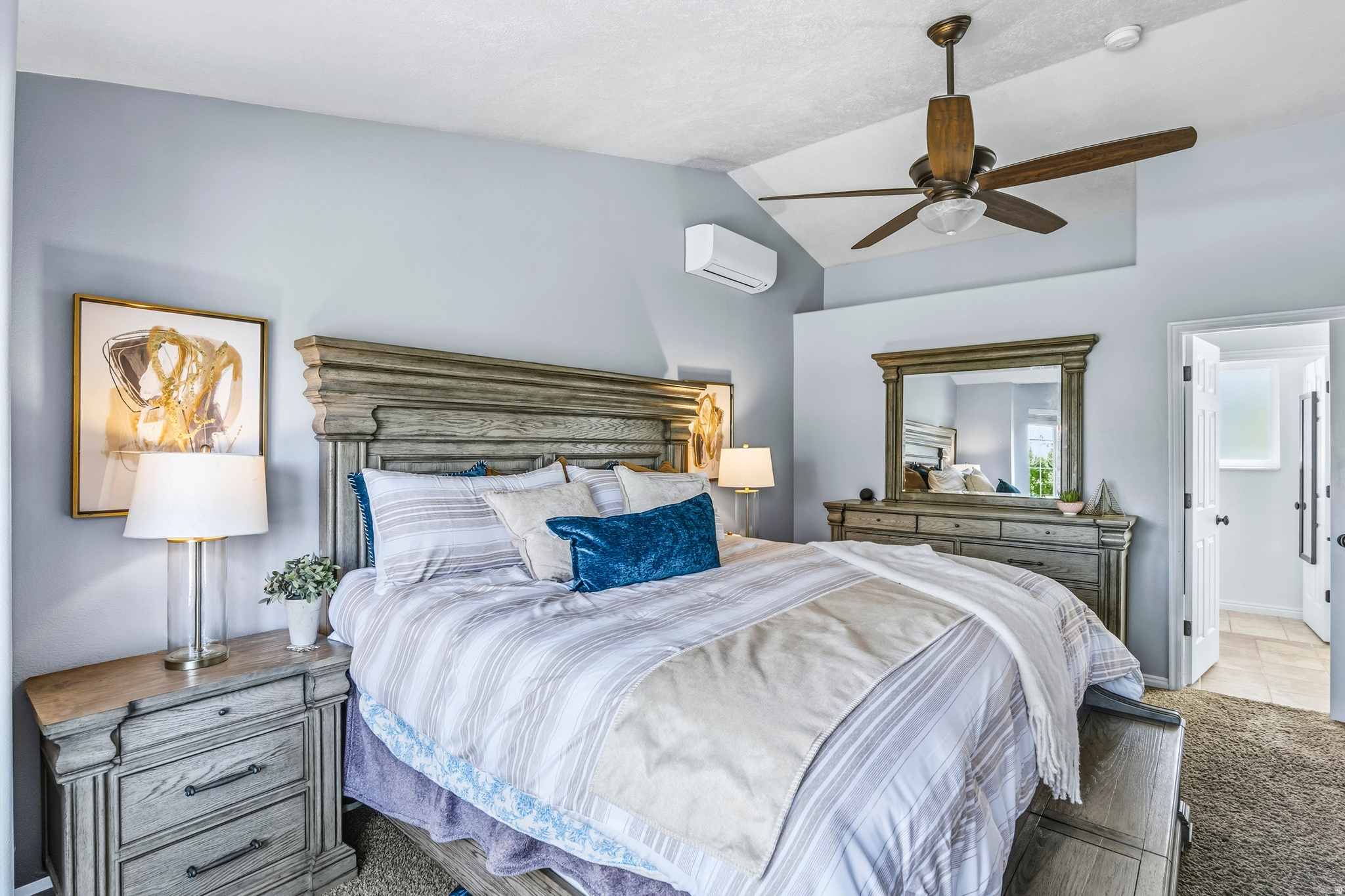 WEST MEADOWS - Residential