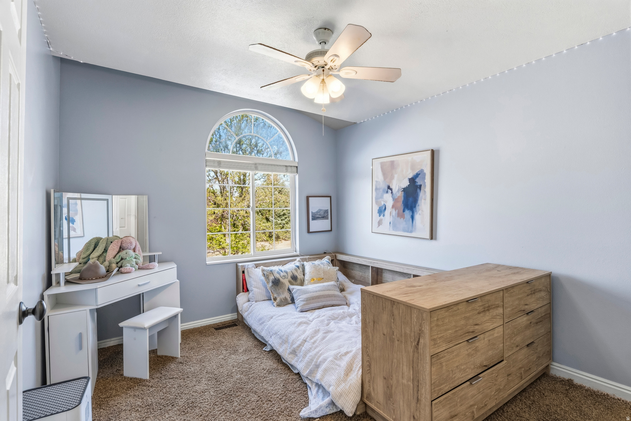 WEST MEADOWS - Residential