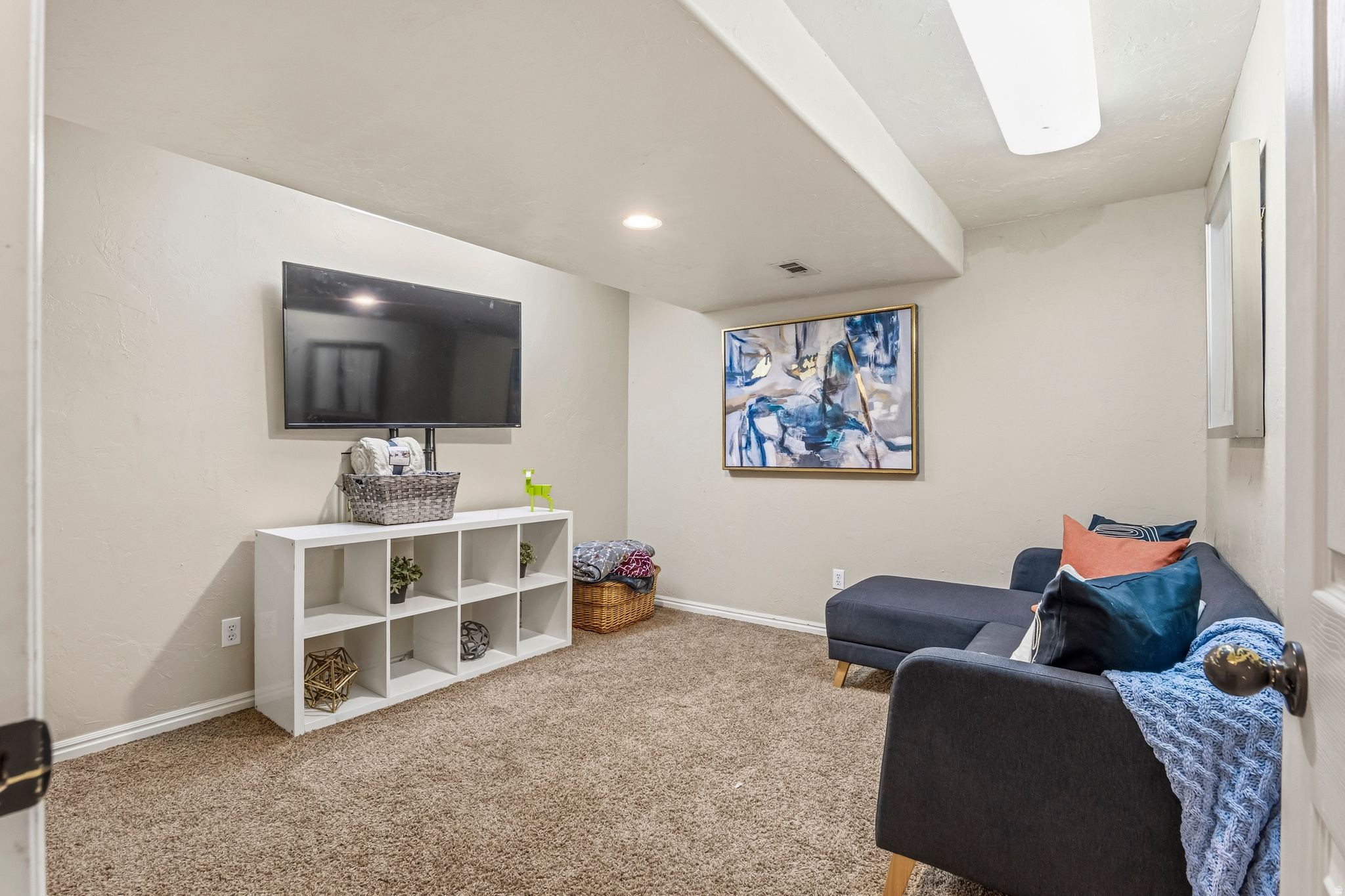 WEST MEADOWS - Residential