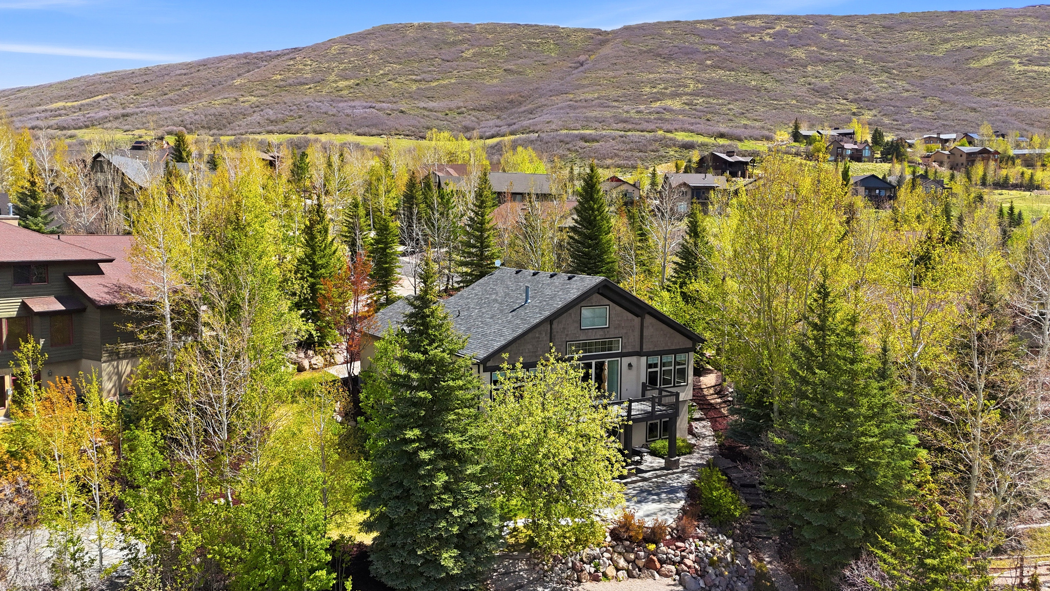 DEER MOUNTAIN - Residential
