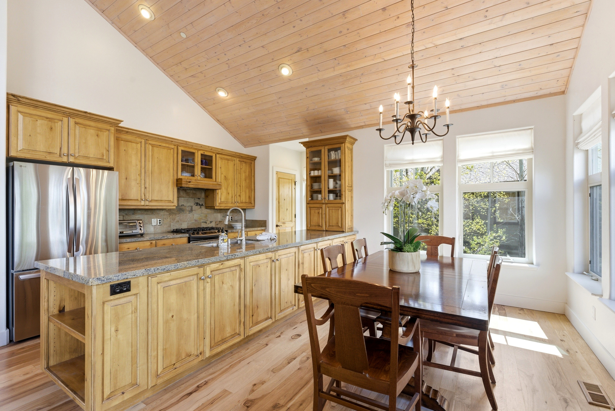 DEER MOUNTAIN - Residential