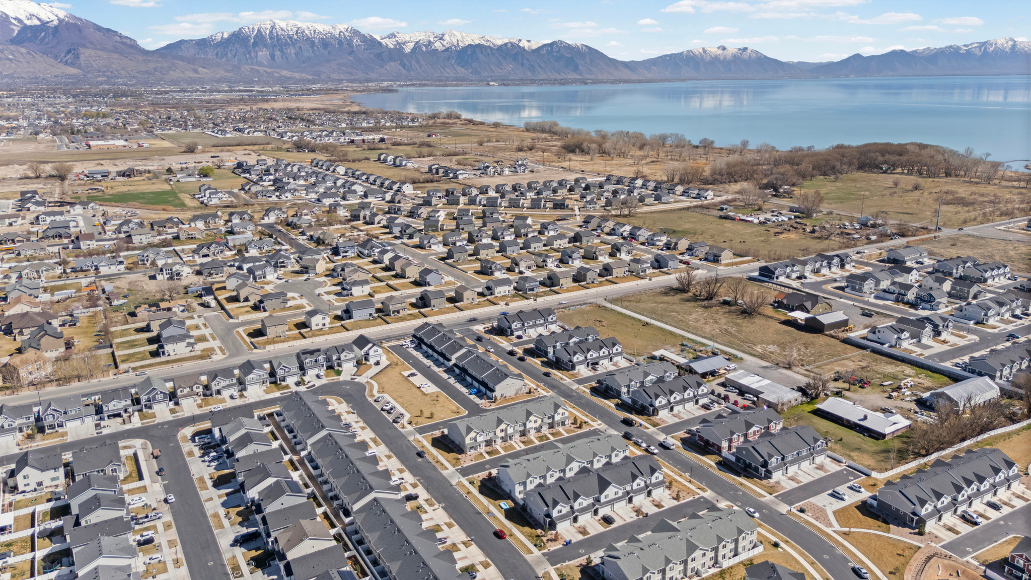 NORTHSHORE - Residential