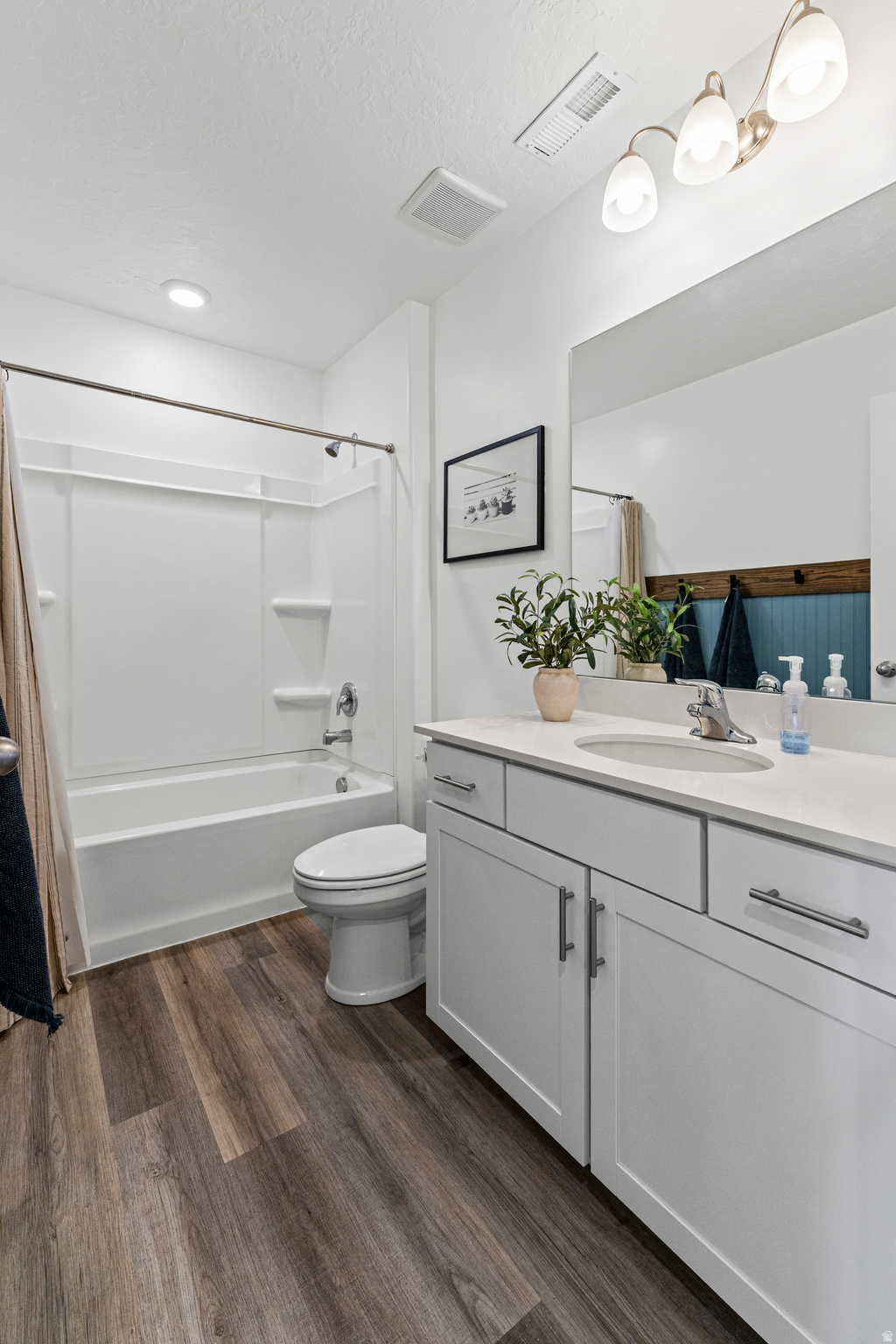 NORTHSHORE - Residential