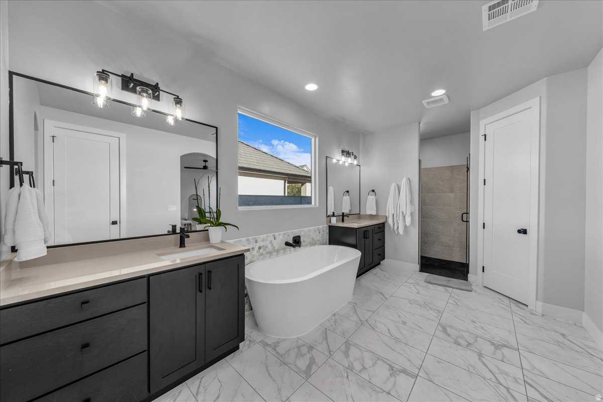 HERITAGE PLACE 1 - Residential